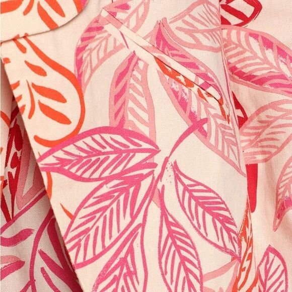 Lulus NWT Miss Punctuality Beige Tropical Print Lightweight Blazer size XL - Picture 6 of 7